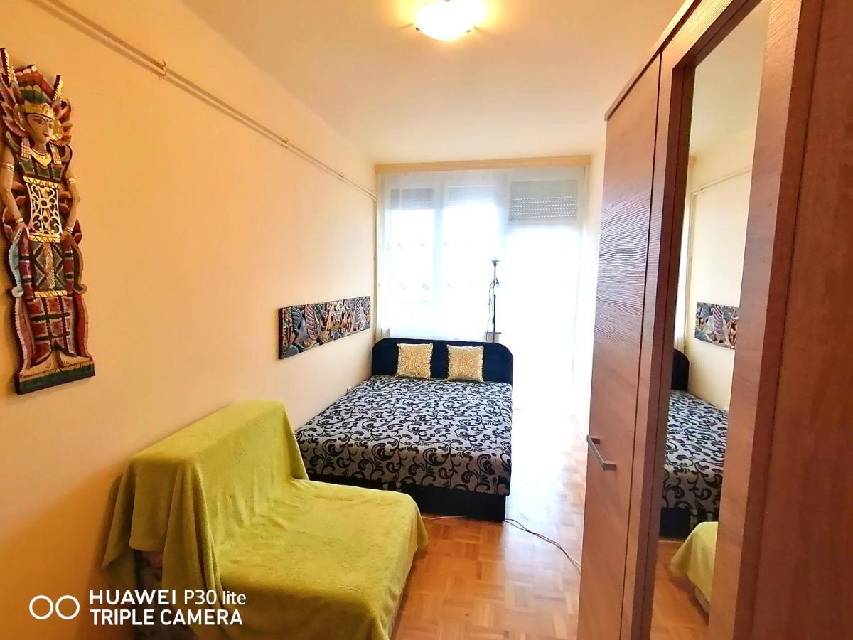 Zoeld Beka Hoforras Apartman ハイデゥソボスロー エクステリア 写真